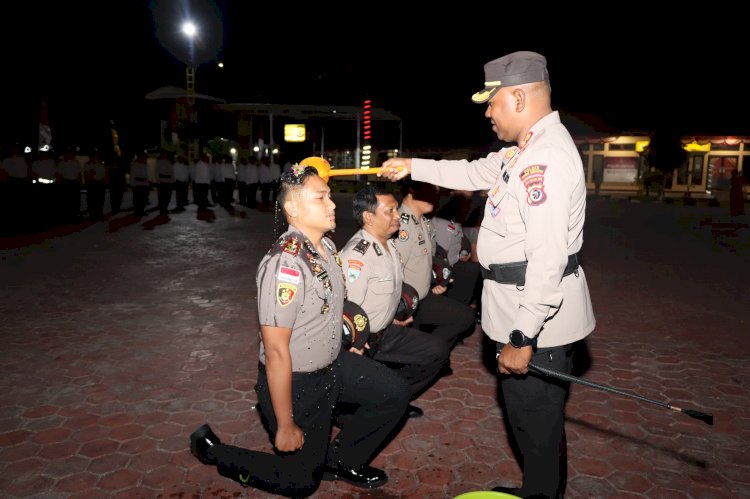 49 Personel Polres Kupang Naik Pangkat, Kapolres: Jadikan Kenaikan Pangkat Sebagai Motivasi Tingkatkan Kinerja