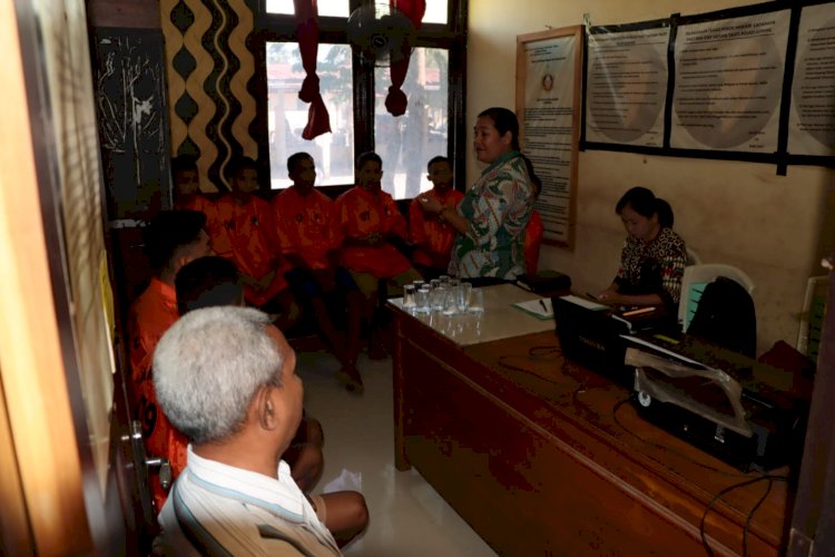 Kemenag Kabupaten Kupang Kembali Sasar Polres Kupang, Gelar Binrohtal Bagi Tahanan