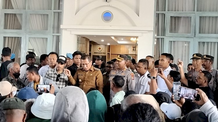 Aliansi Reforma Agraria dan Warga Eks Tim-Tim Gelar Aksi di Oelamasi, Kapolres Kupang Pimpin Langsung Pengamanan