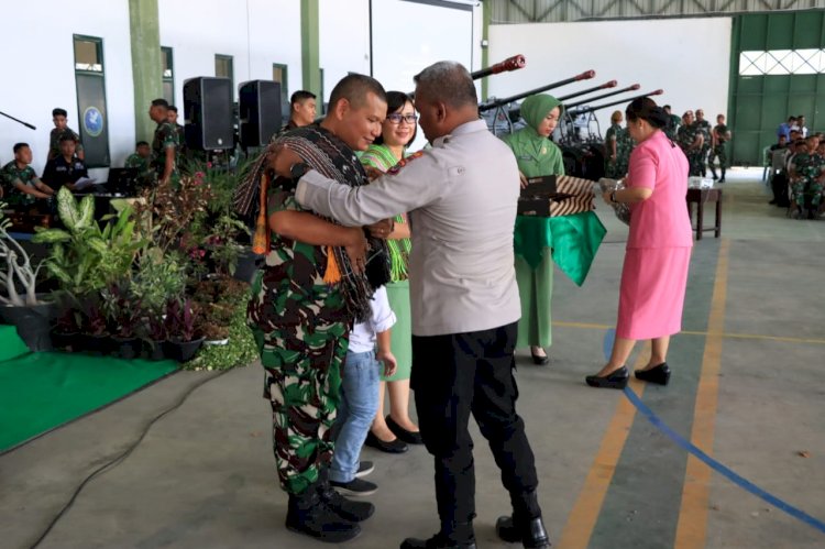 Sinergi TNI-Polri, Kapolres Kupang Ikuti Tradisi Lepas Sambut Komandan Arhanud 9/AWJ