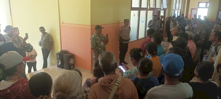 Aksi LP2TRI di BPBD Kupang Dikawal Ketat Polres Kupang dan Polsek Kupang Timur
