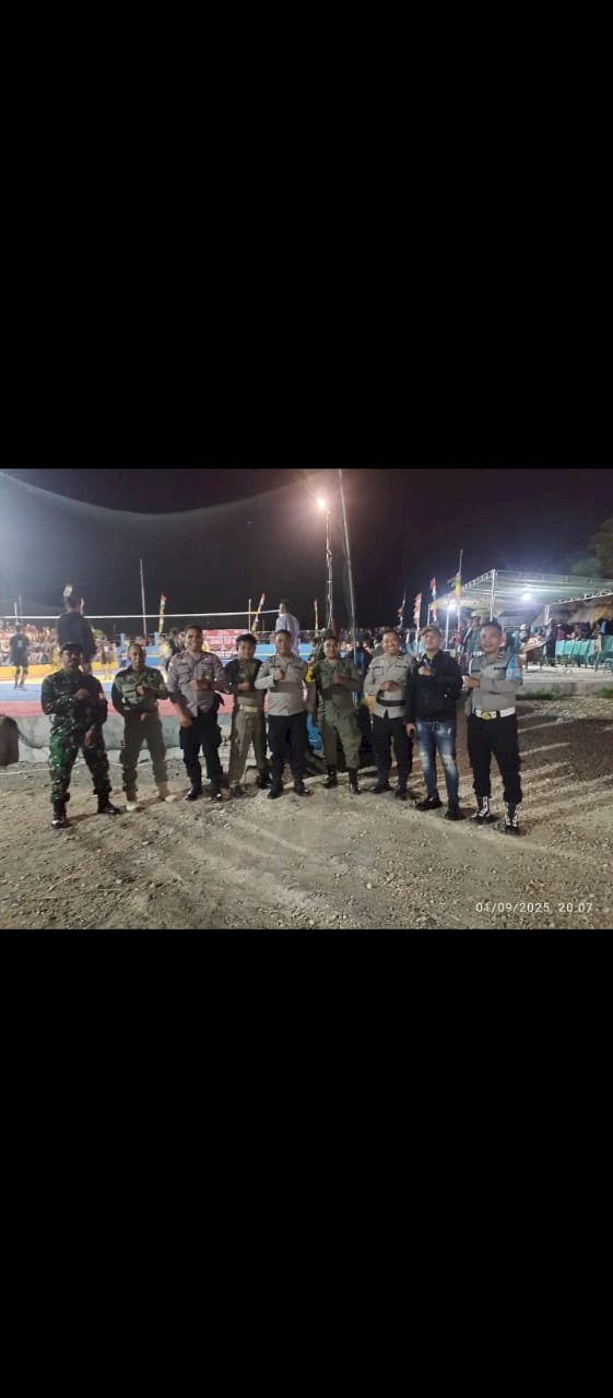 Polsek Kupang Barat Amankan Pembukaan Turnamen Bola Volly Oemasi Cup III Tahun 2025