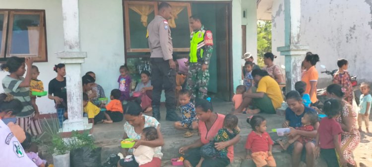 Bhabinkamtibmas dan Babinsa Amfoang Barat Daya Pantau Giat Posyandu di Desa Nefoneut