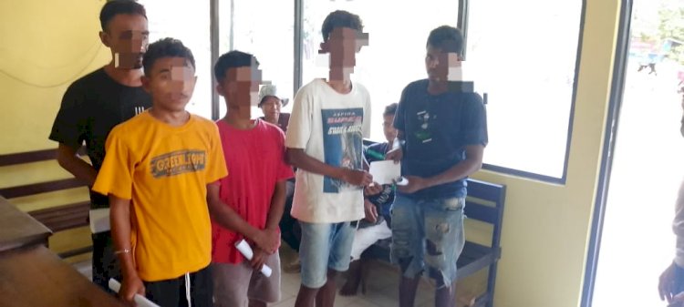 Empat Pemuda di Camplong Lempar Dump Truk, Damai Setelah Ganti Rugi
