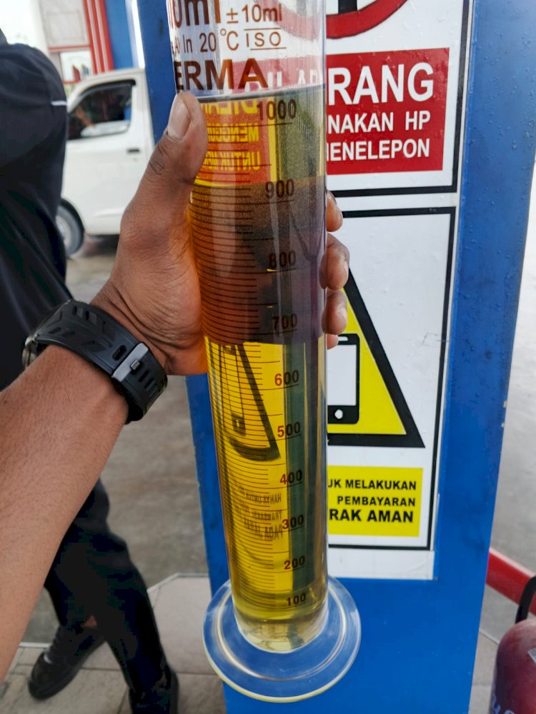 Polres Kupang Awasi dan Uji Takaran BBM di SPBU Tanah Merah, Pastikan Penyaluran Bersubsidi Sesuai Standar