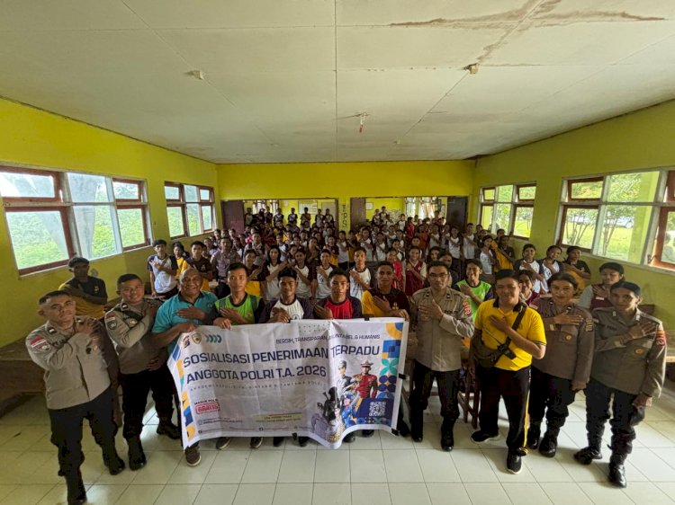 Bag SDM Polres Kupang Sosialisasikan Penerimaan Terpadu Anggota Polri T.A. 2026 di SMAN 1 Taebenu