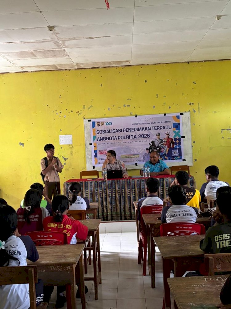 Bag SDM Polres Kupang Sosialisasikan Penerimaan Terpadu Anggota Polri T.A. 2026 di SMAN 1 Taebenu