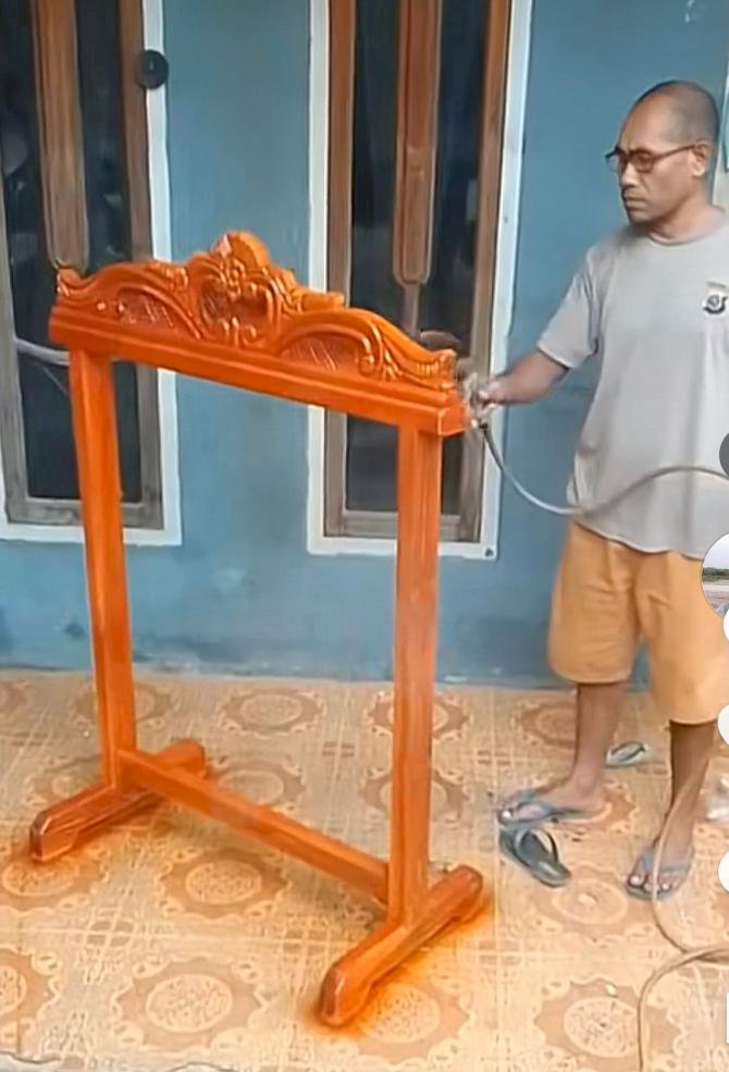 Potret Polisi Multitalenta, Aipda Nikson Kase: Tukang Kayu hingga Montir yang Dicintai Warga