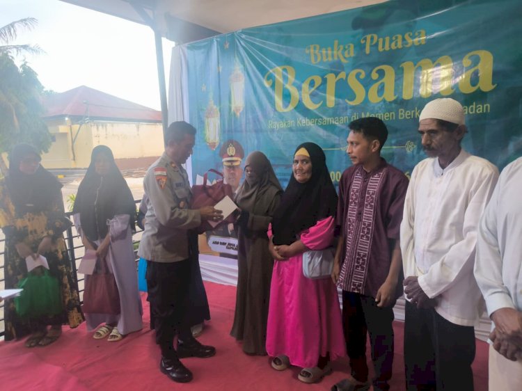 Ramadhan Penuh Kebersamaan, Polres Kupang Buka Puasa Bersama dan Berbagi Tali Asih