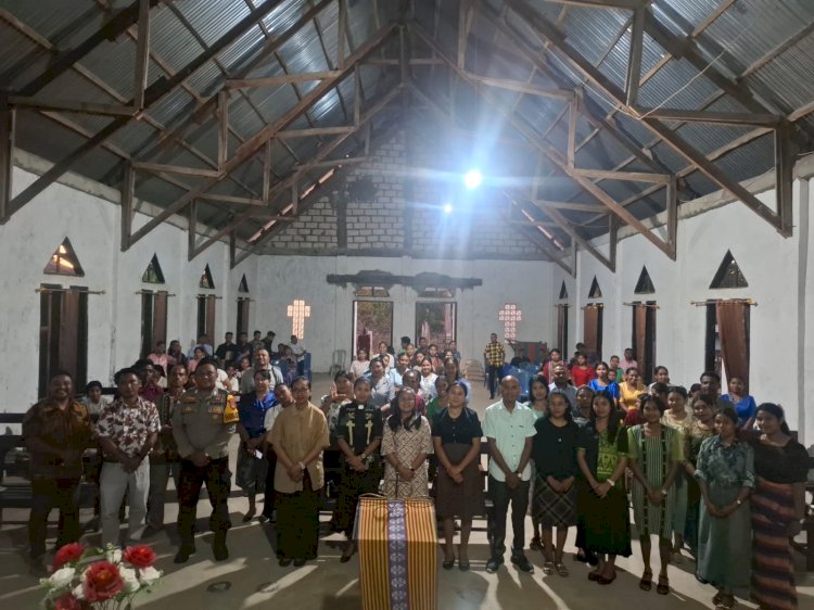 Tak Hanya Amankan Ibadah, Polsek Fatuleu Bekali 100 Pemuda GMIT dengan Edukasi Hukum