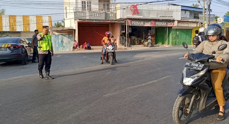 Kapolres Kupang Turun Langsung ke Jalan, Pastikan Aktivitas Pagi Warga Berjalan Lancar