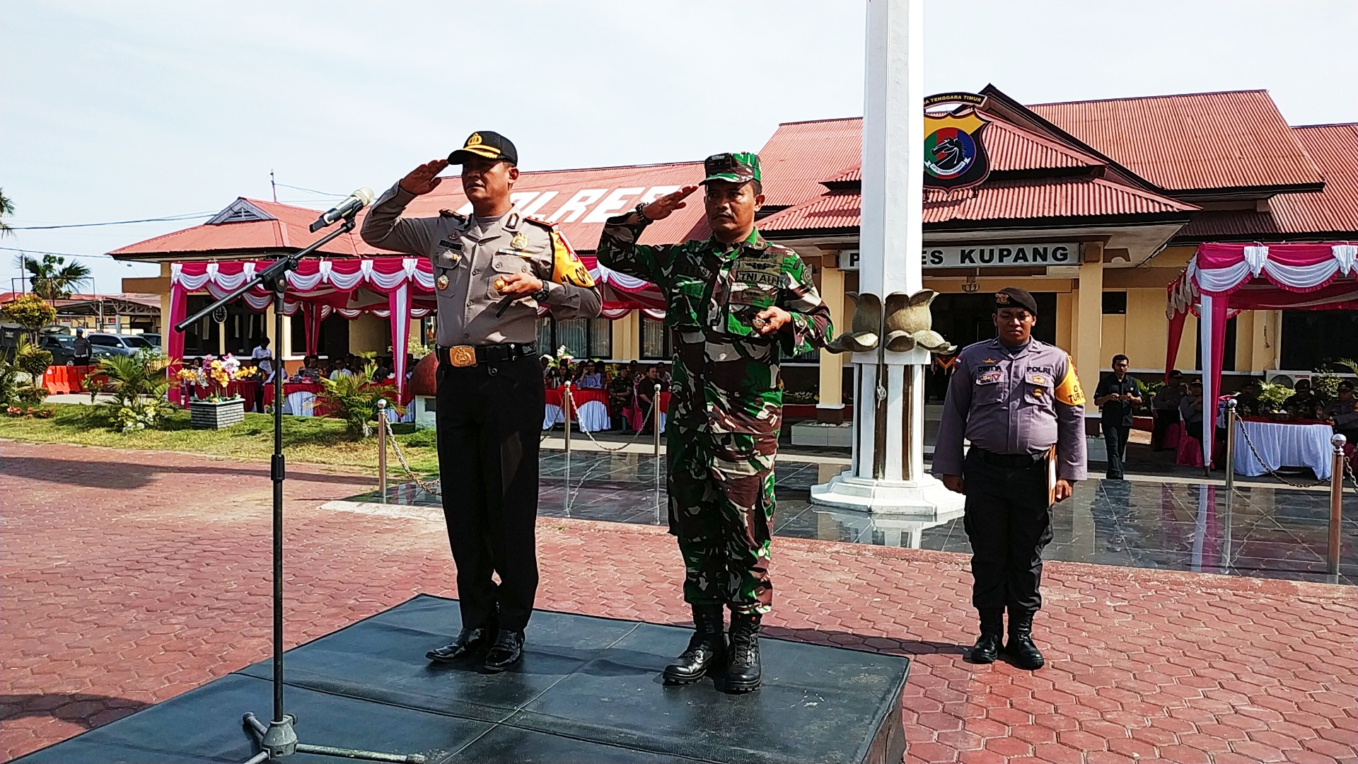 Jelang pilpres,pileg polres kupang apel gelar pasukan TNI - POLRI